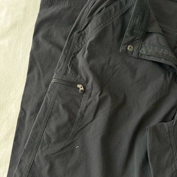 L.L. Bean Women's Water-Repellent Comfort Trail Pants, Mid-Rise Straight 12 R - Picture 4 of 7